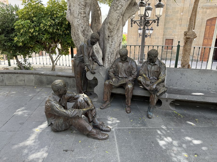 Statuie de bronz, Agüimes