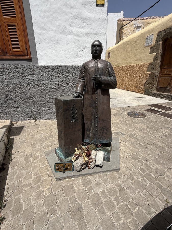 Statuie de bronz, Agüimes